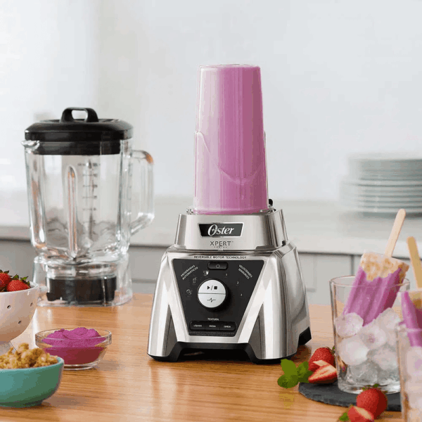 Licuadora OSTER de 2 Litros y 3 Velocidades con Vaso Blend N Go Xpert BLST3B-CPG - Imagen 7