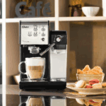 Cafetera automática PrimaLatte Oster 19 bares BVSTEM6701SS - Imagen 5