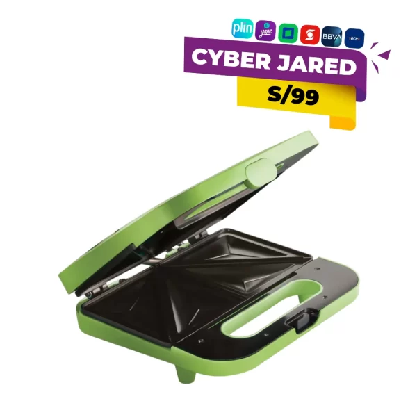 Sandwichera eléctrica Oster modelo CKSTSM2885K, de diseño compacto y exterior color verde, mostrando las placas antiadherentes que sellan dos sándwiches triangulares.