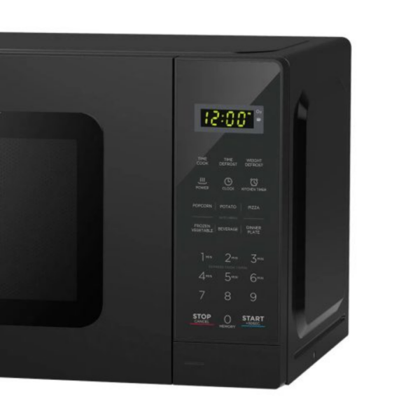 Horno Microondas Oster® de 20L con Panel Digital y 6 Programas Automáticos - Negro (POGME2702) - Imagen 3
