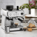 Cafetera para expresso Oster BVSTEM7300 - con 15 bares y molino integrado - Imagen 4