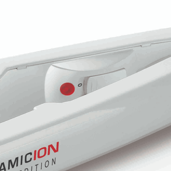 Plancha de Cabello GAMA con Laceador Con Ion Cerámico Blanco CP1MHP-LE - Imagen 2